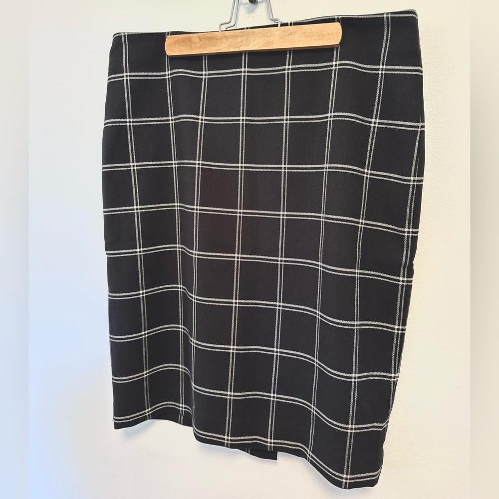 Ann Taylor Factory Black Plaid Pencil Skirt SIZE 10